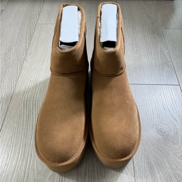 UGG Classic Mini Sheepskin Platform Boots Chestnut - Picture 6 of 11